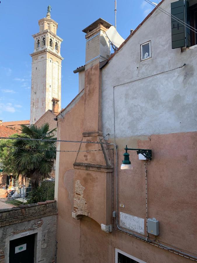 Apartment Casa Verde Canal View Venice